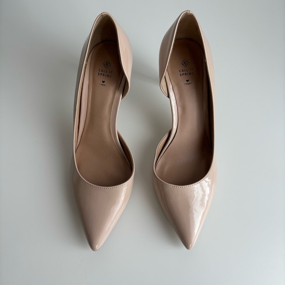 SOLD Beige Pointed-Toe 3” Heels — Size 6 - Picture 3 of 14